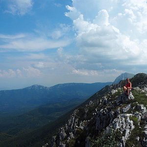 Any Vališová na vrcholu Sokolov kamen (10.8.2018 12:47)