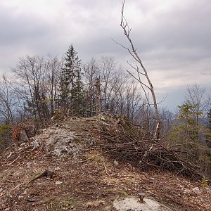 Ľuboš na vrcholu Skalka (7.4.2018 10:54)